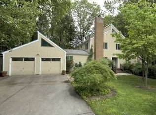 9606 Podium Dr, Vienna, VA 22182