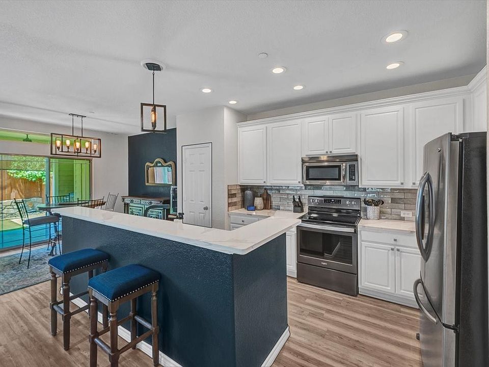 1st image of 6217 Weinberg Ct