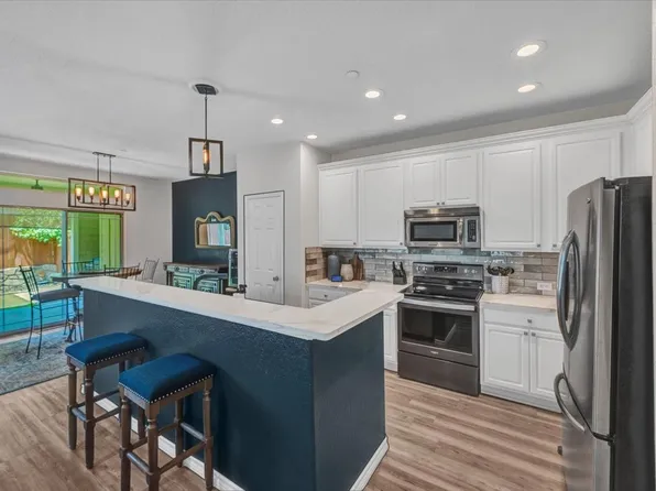 6217 Weinberg Ct, Plano, TX 75074