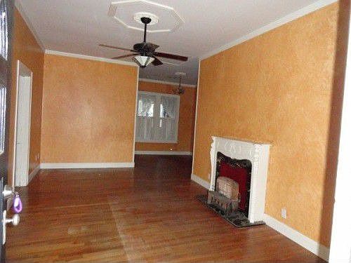 5th image of 305 E Main St