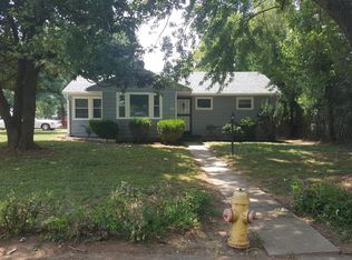 301 Redding Rd, Louisville, KY 40218