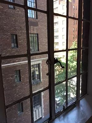 3rd image of 5 Tudor City Pl APT 506