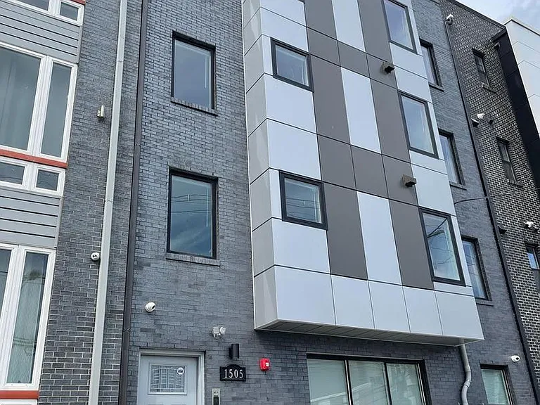 1505 Parrish St #B — Photo 2
