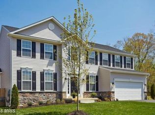 4 Wizard Ct, Stafford, VA 22554