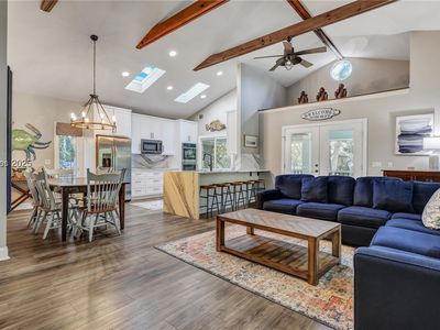 1 Bayberry Ln, Hilton Head Island, SC, 29928