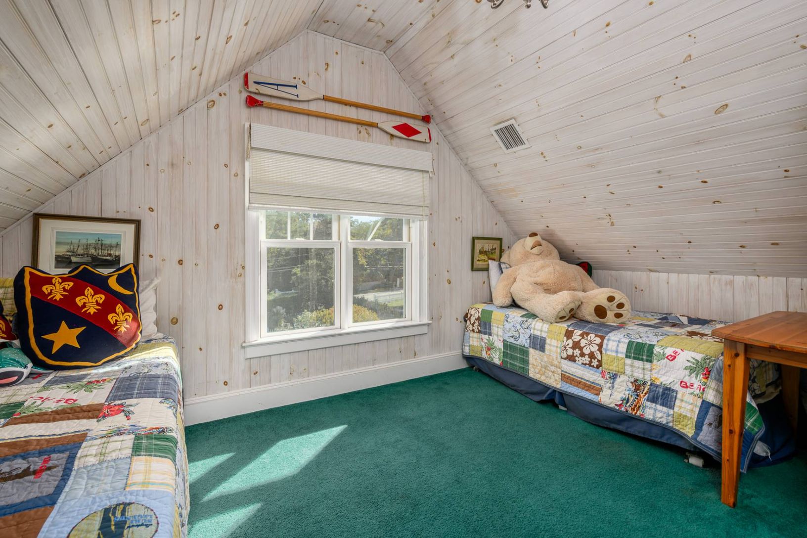  3rd floor bedroom
