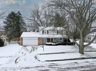 1013 Bennington Dr, Lansing, MI 48917