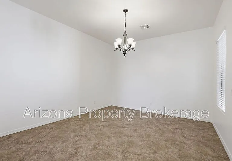 16192 W Berkeley Rd — Photo 8