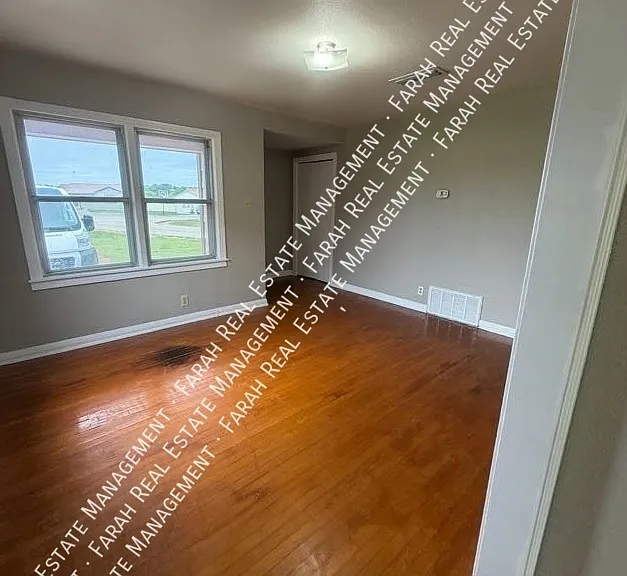 5408 Farah Pl — Photo 4