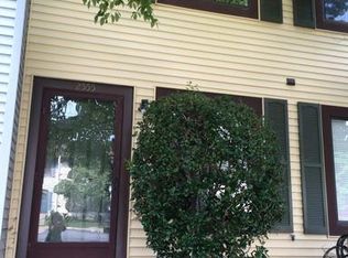 2555 Fox Ridge Ct, Woodbridge, VA 22192