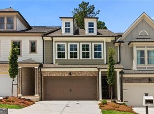 302 N Rampart St, Canton, GA 30114