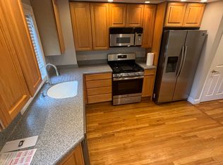 24 Buckman St, Woburn, MA 01801