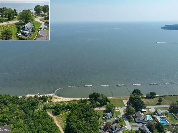 100 Oakford Ave, Edgewater, MD 21037