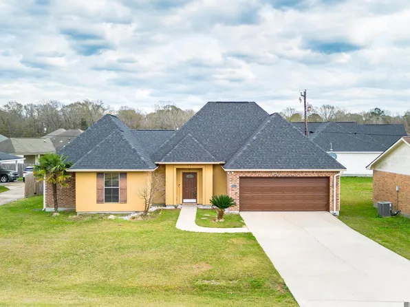 18036 Judith Dr, Zachary, LA 70791