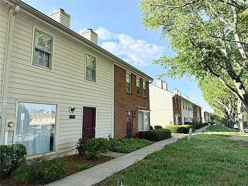 151 Old Ferry Way Photo 1