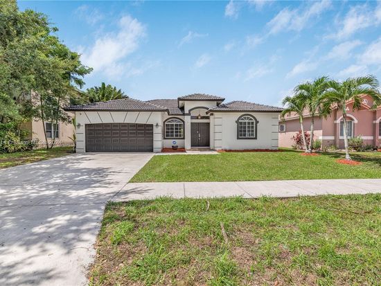 16094 SW 150th St, Miami, FL 33196
