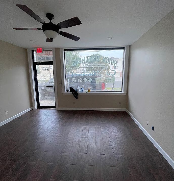 Office front/living space