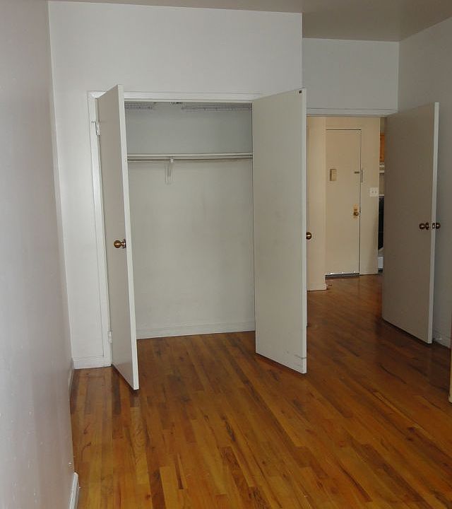 1st image of 314 E 105th St APT 3A