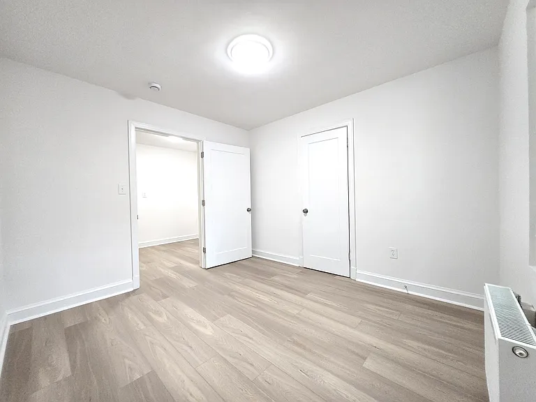 4526 Avondale St #1 — Photo 17