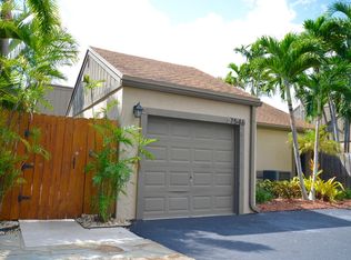 7546 SW 95th Pl #7546, Miami, FL 33173