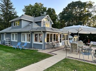 26253 W Spring Grove Rd, Antioch, IL 60002