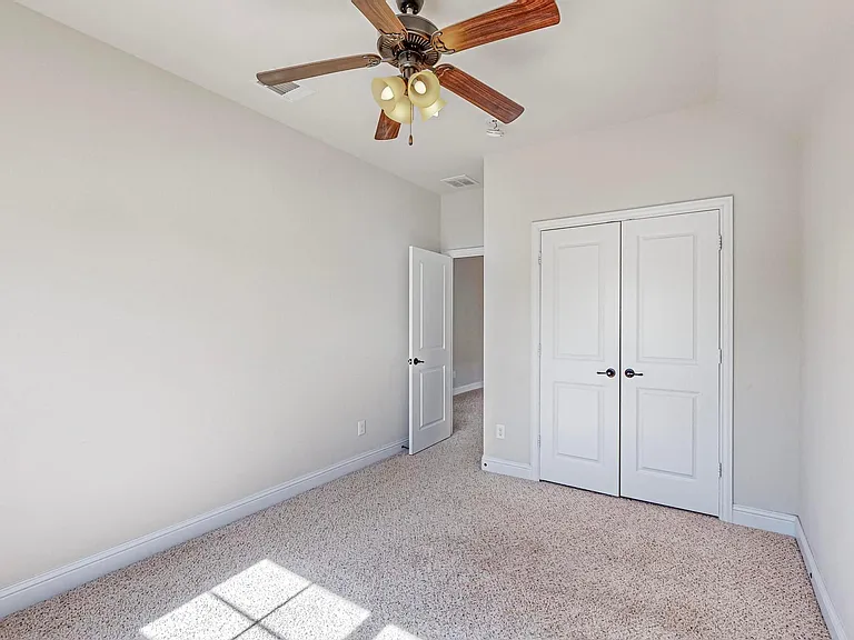 8812 Denstone Dr — Photo 41