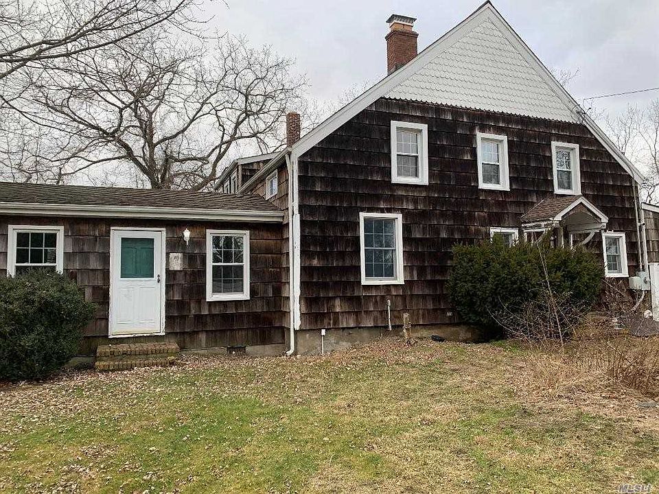 1st image of 18 Larkspur Dr