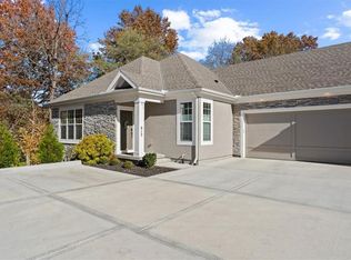 912 E 110th Ter, Kansas City, MO 64131