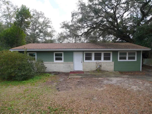 3725 Shoreline Dr, Tallahassee, FL 32305