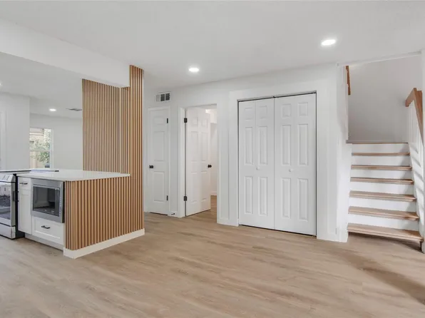2916 Windchase Blvd, Houston, TX 77082