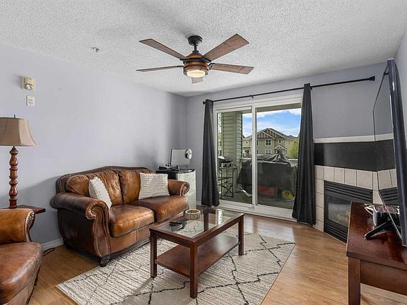 3rd image of 604 NE 8th St SW #1303