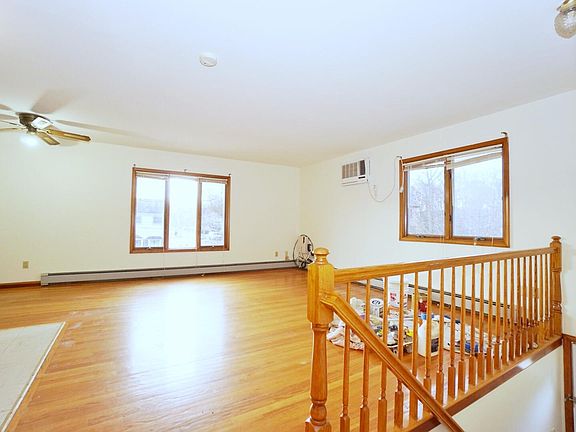 2nd image of 401 Billiou St #1A
