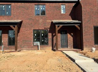 30 Barton Hill Blvd, Jackson, TN 38305