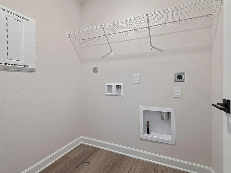 1131 Campside Dr — Photo 14