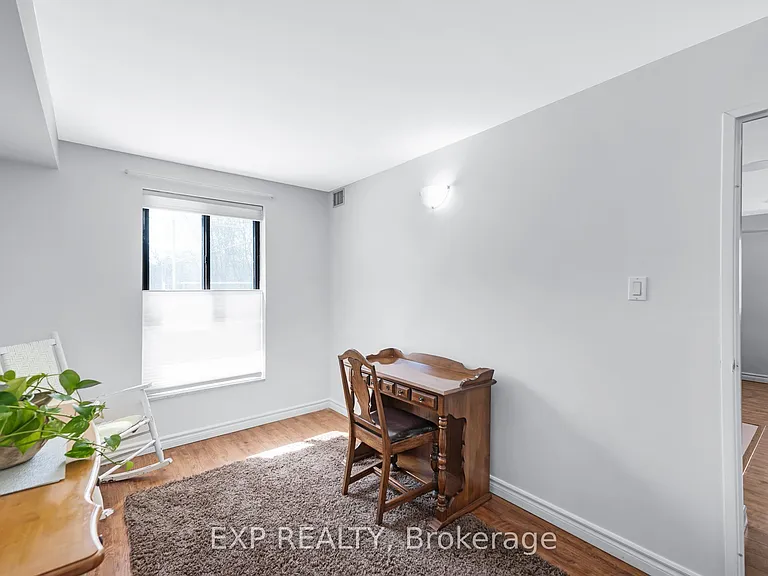 15390 Yonge St #104 — Photo 17