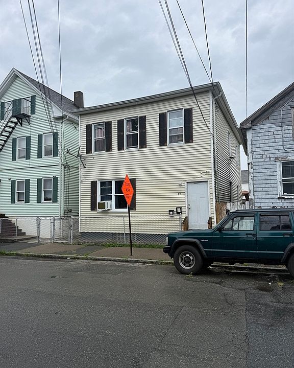 1st image of 69 Delano St