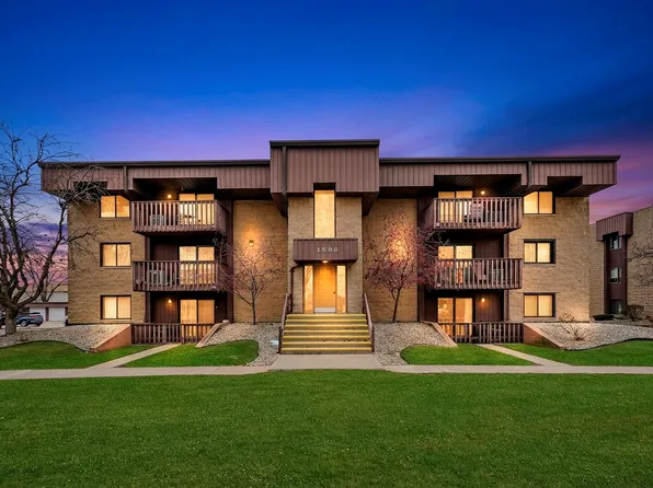 1500 Rock Run Dr #2D, Crest Hill, IL 60403