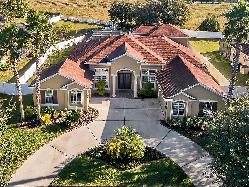 1st image of 1012 Emerald Hill Way