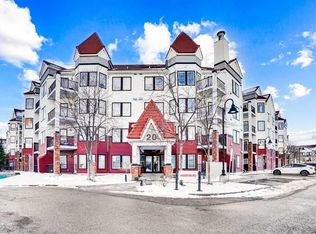 20 NE Royal Oak Plz NW #319, Calgary, AB T3G 0E6