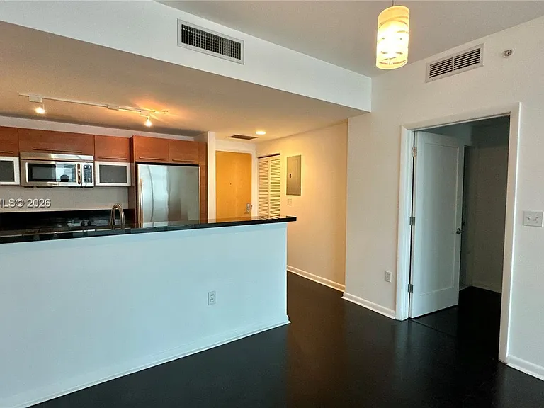244 Biscayne Blvd #2610 — Photo 8