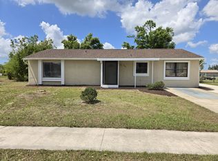 7547 Mesa St, North Port, FL 34287
