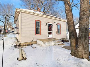 208 E Main St, Mayetta, KS 66509