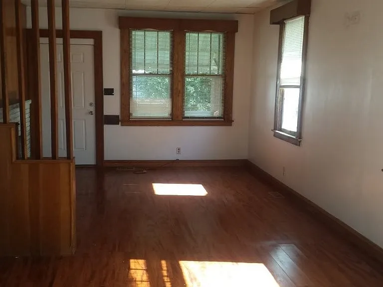 21 Woodward Ct — Photo 9