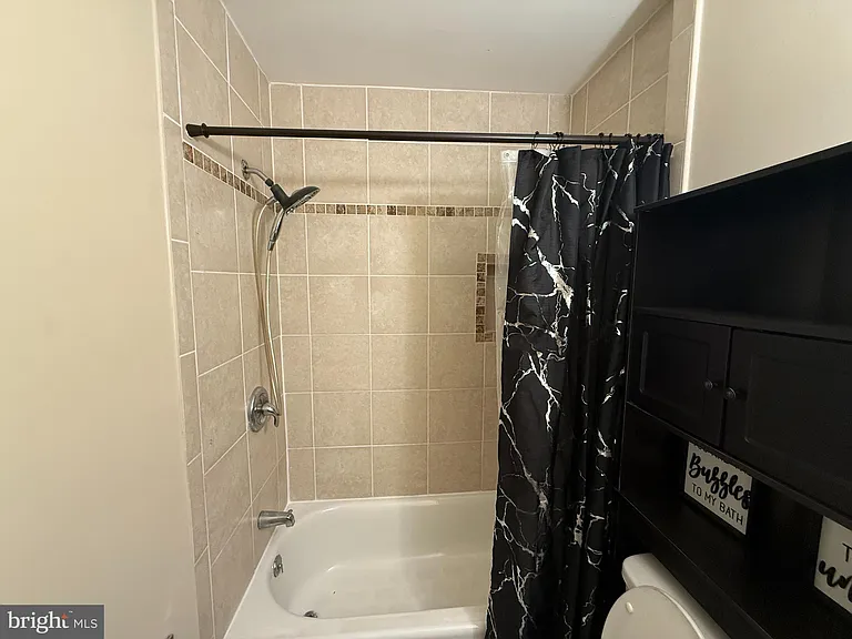 8766 Walutes Cir #D — Photo 14