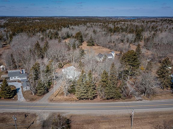 2nd image of 627 Port Clyde Road
