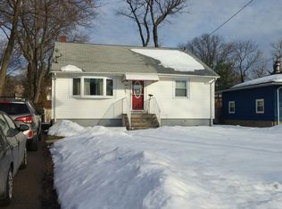 383 Whittier Ave, Dunellen, NJ 08812