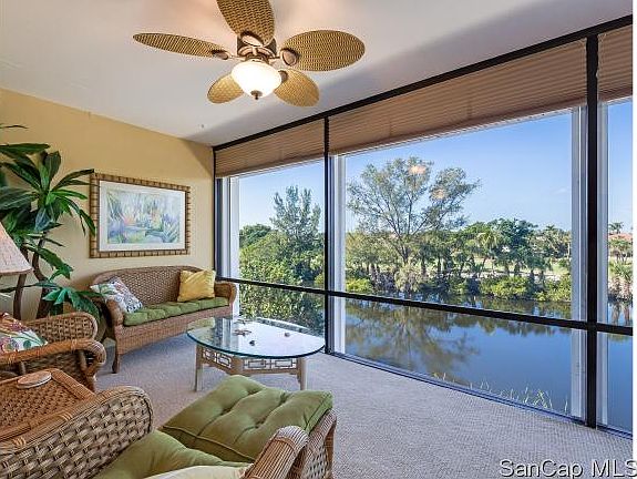 2nd image of 1340 Middle Gulf Dr Unit 7C