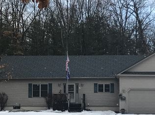 229 Skocelas Rd N, Manistee, MI 49660