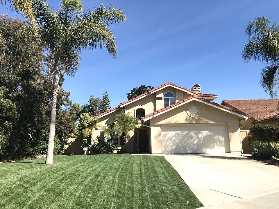 1st image of 792 Poinsettia Park N