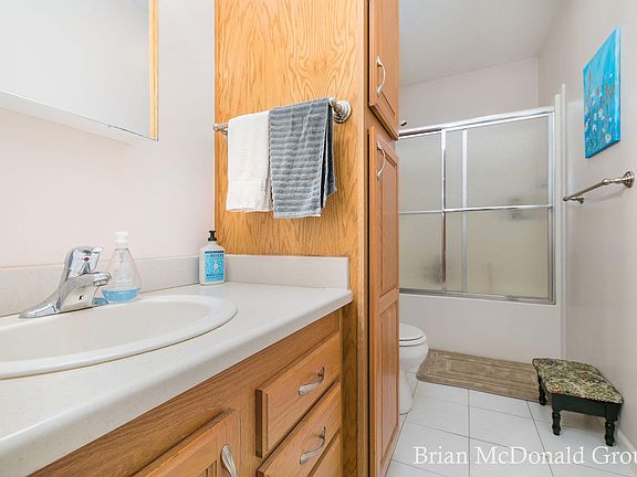 3rd image of 10646 Stoney Point Dr